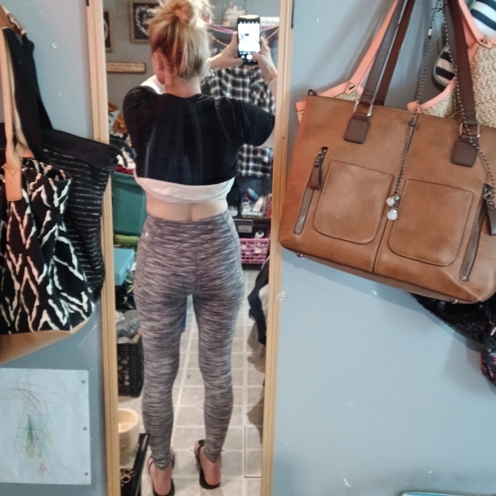 🎈Zella🎈BUY 1 GET 1 🆓🎈Striped High Waisted Leggings Sz M - Picture 12 of 13